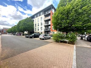 Photo 1- click for photo gallery